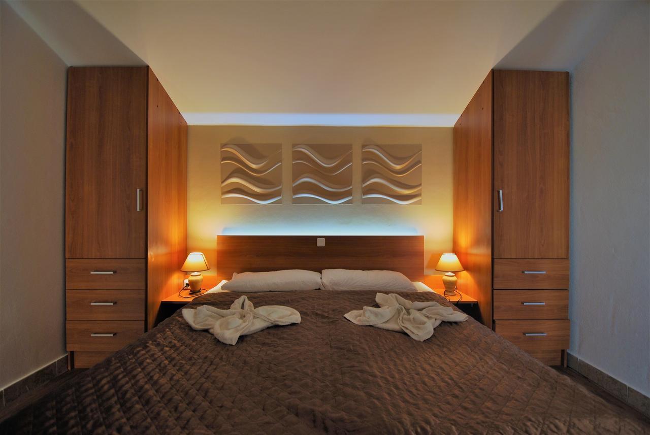 Nautica Apartments Betina  Zewnętrze zdjęcie
