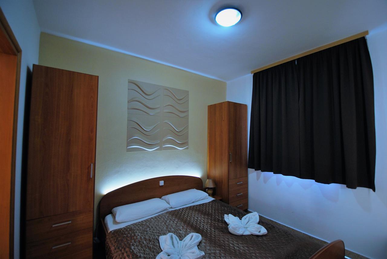 Nautica Apartments Betina  Zewnętrze zdjęcie