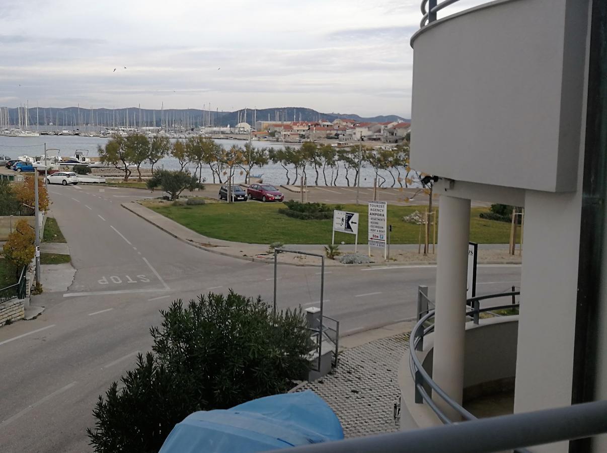 Nautica Apartments Betina  Zewnętrze zdjęcie
